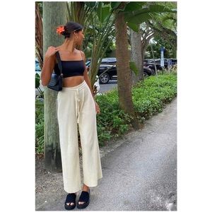 Lulu’s ribbed knit lounge / beach pants